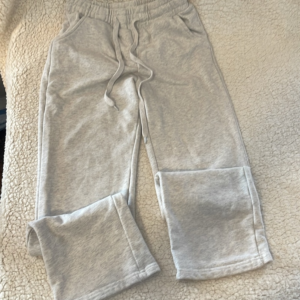 Forever 21 Sweatpants Lot, Size small. - Picture 3 of 16